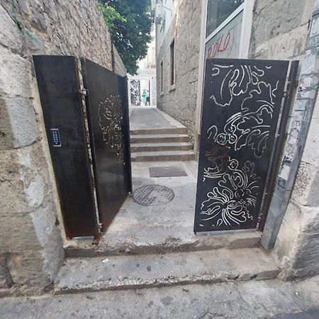 Studio Sakic Apartment Split Bagian luar foto